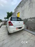Maruti Suzuki Swift 2011 petrol and cng