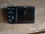 Screen damage and lens bekar hai