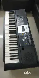 Yamaha Piano keyboard