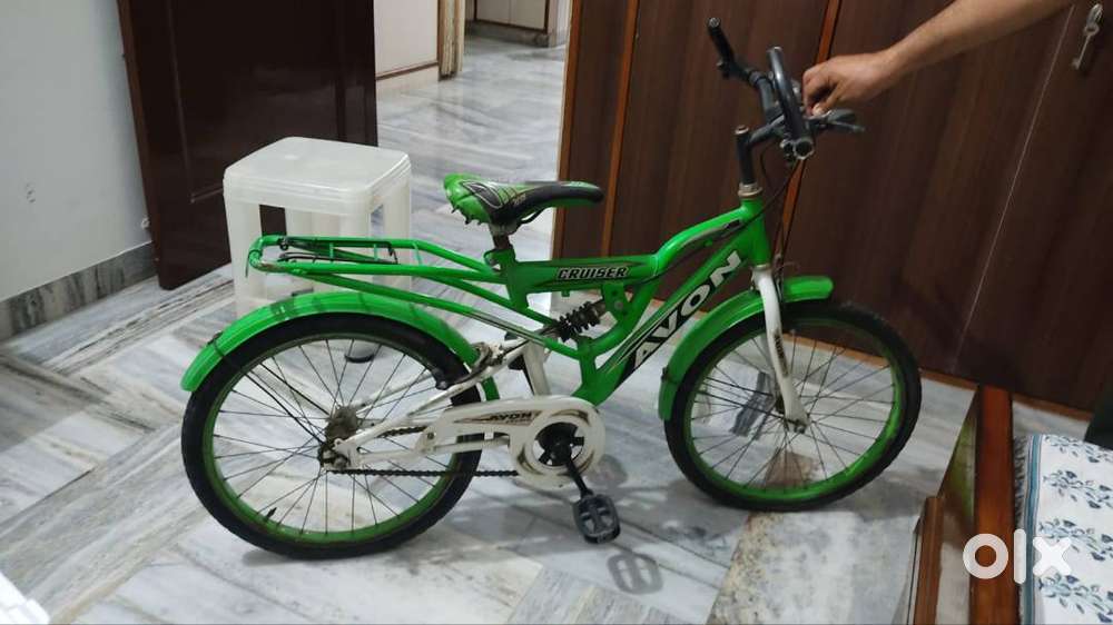 Sale of 20 inch shocker AVON cycle