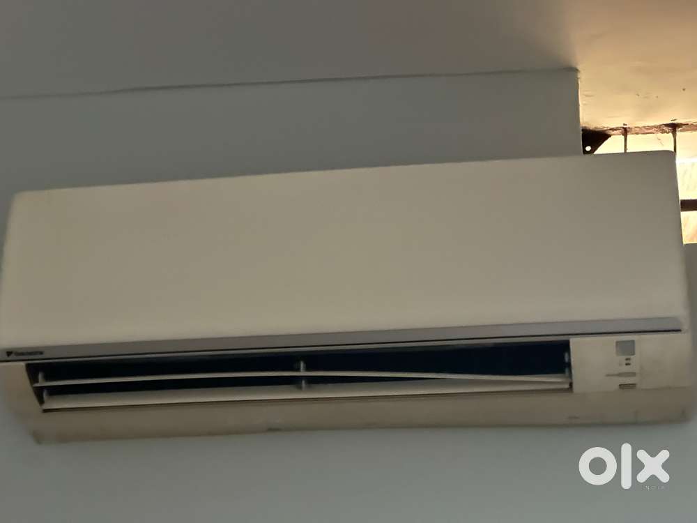 Daikin 1.5 Ton AC