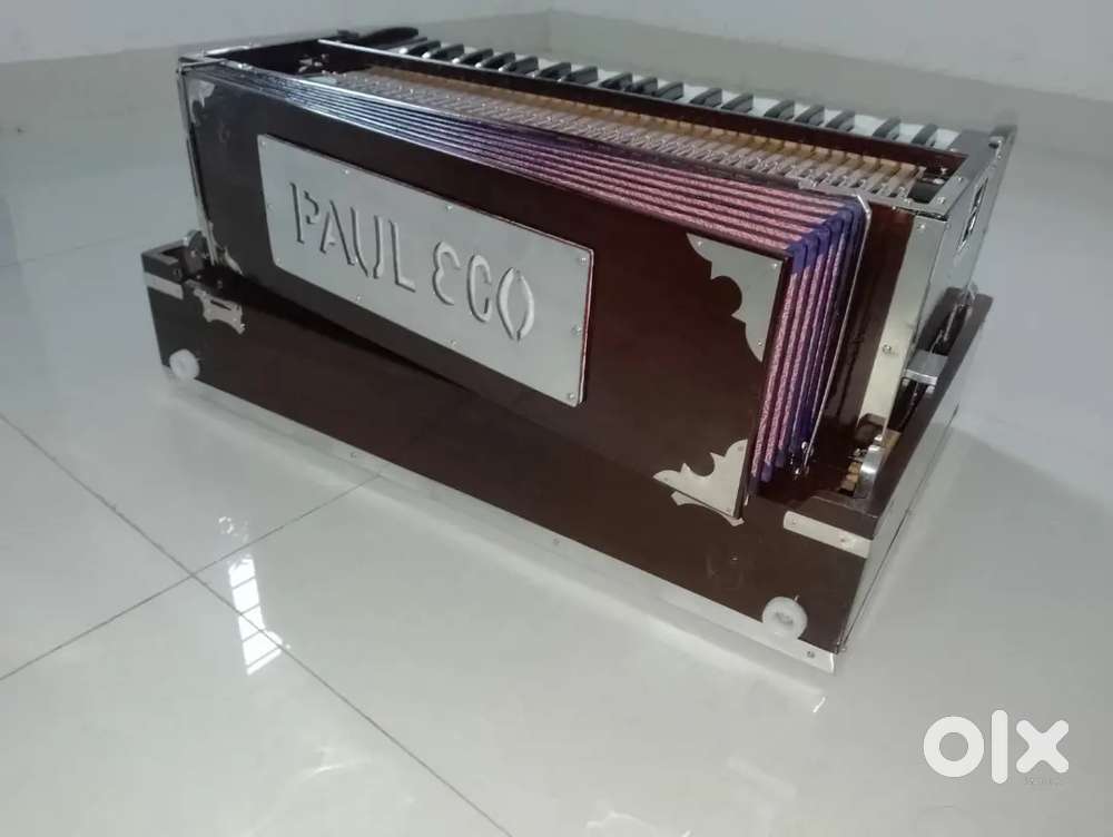Best look Harmonium With Cover