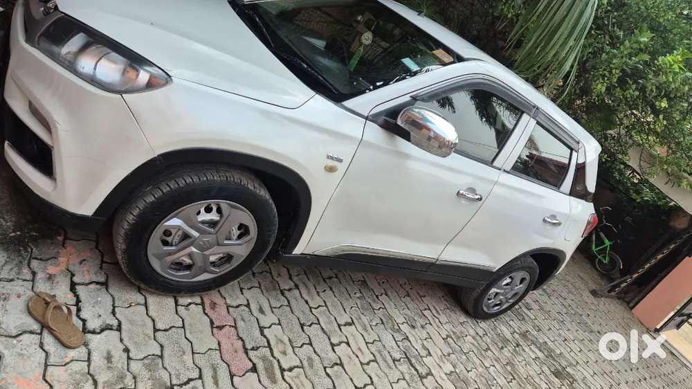 Maruti Suzuki Brezza 2017 Diesel 85600 Km Driven