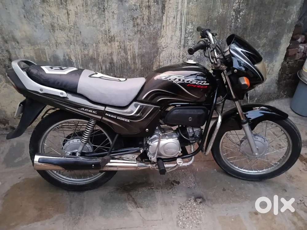 Good kandition.  Smuth engine. Klin tital.  60.ni evrej.