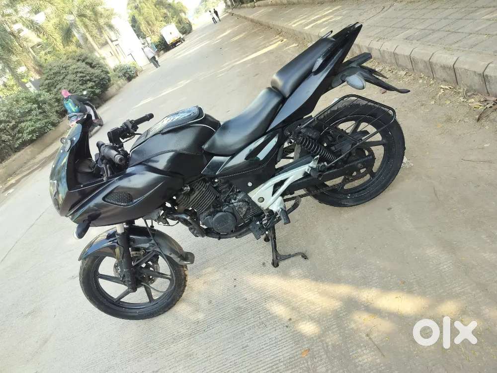 Bajaj Pulsar 220 F Sport Bike Good Conditon