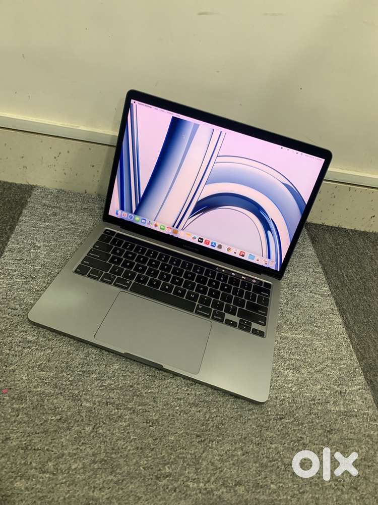 Apple MacBook Pro TouchBar 2020