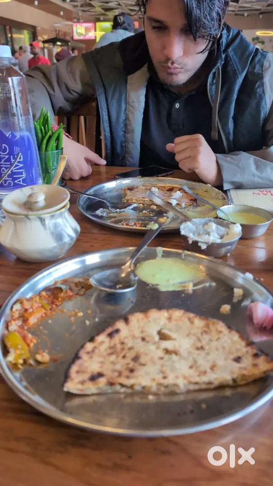 Chhole Bhature karigar chahiye