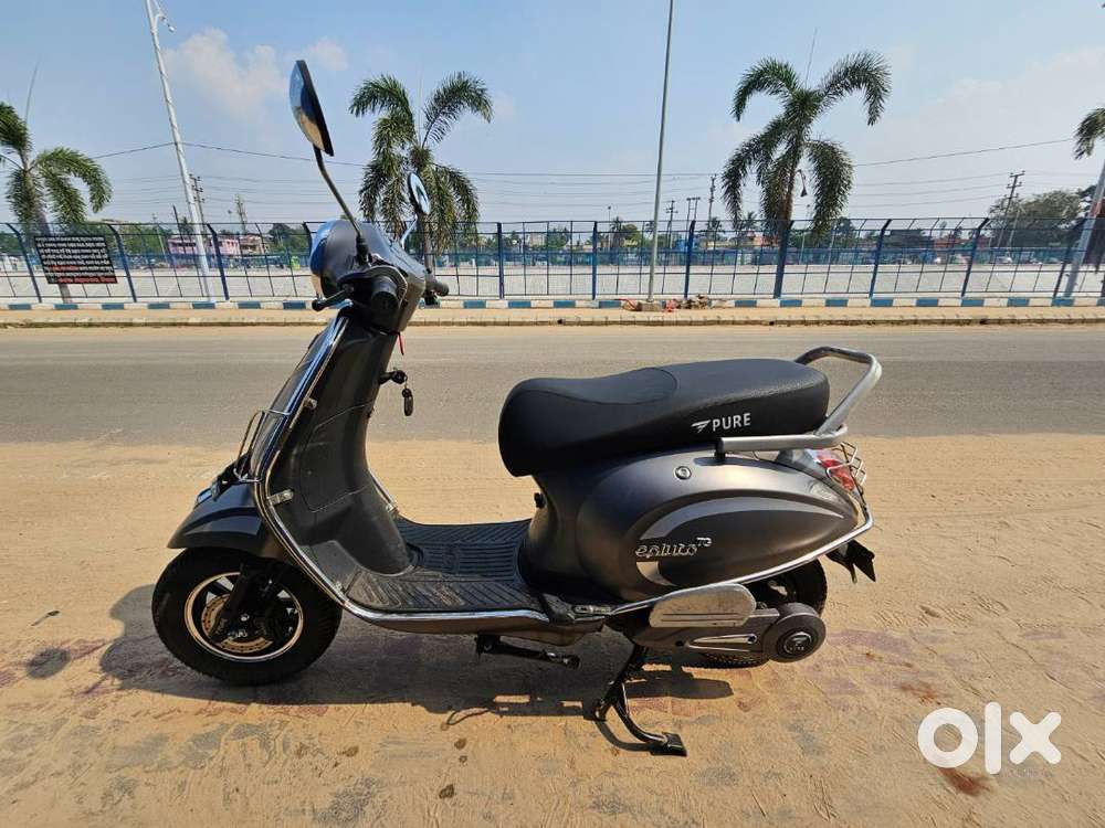 EV Scooter in Excellent Condition