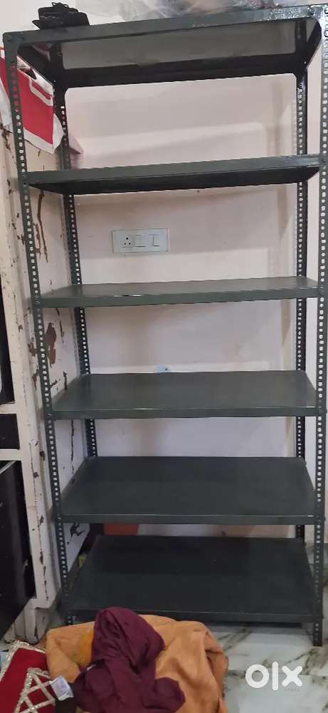 RACK FOR SALE GOOD CONDITION