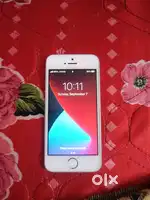 iPhone se not even single scratch neatly using