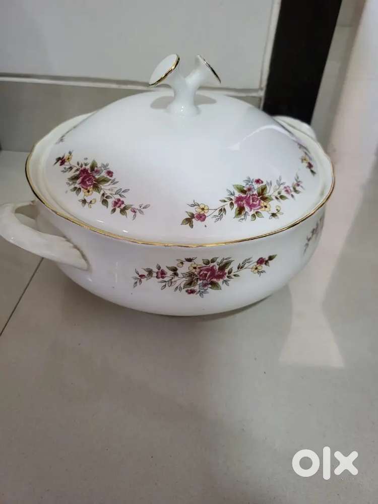 Vintage casserole and tea pot