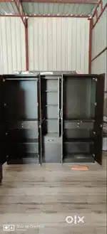 5 DOOR WARDROBE IN BLACK FINISHED IN WHOLESALE PRICE