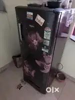 Whirlpool 7 years old fridge