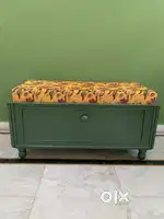 Floral table seti wooden