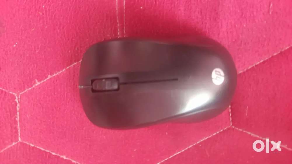 Hp wireless Mouse is in good condition