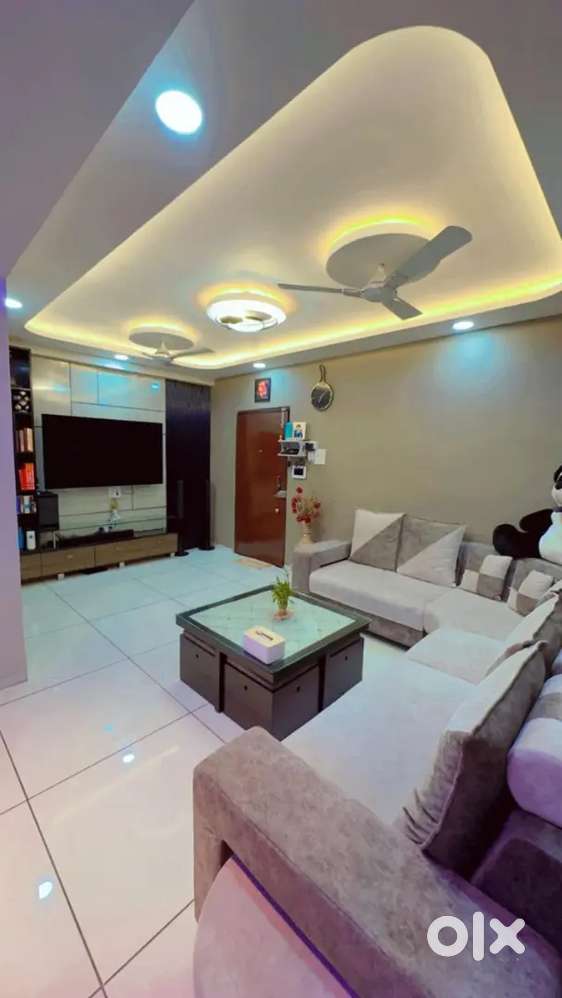 2bhk full furnished independent flat vijay nagar covered campuse