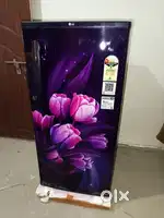 Refrigerator. New Seal Packed .
