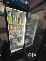 Cold drink fridge for shop