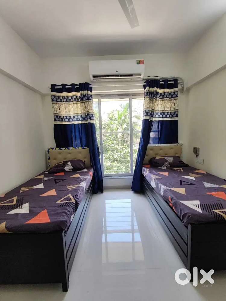 No brokerage male pg fully furnish  with ac 10000 near juhu Andheri w