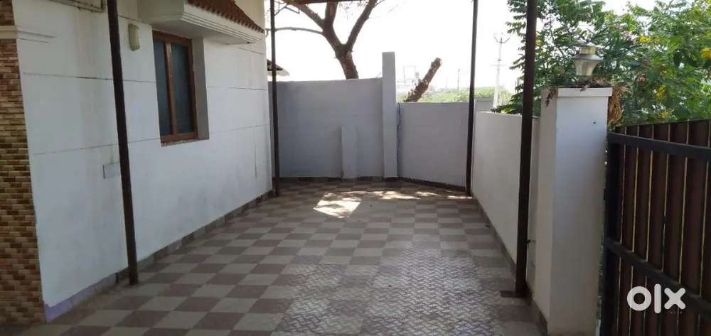 2 BHK HOUSE FOR RENT IN VELAKINAR NEAR MANCHESTER INTERNATIONAL SCHOOL