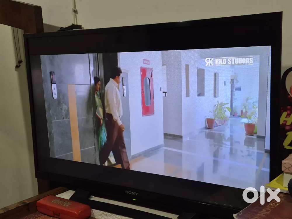Sony Bravia 32 inch LED TV