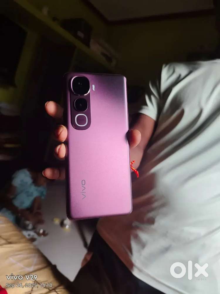 10days phone with box and accessories.no use nd no single spot