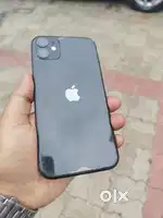 Apple Iphone 11 128 gb With bill box Cable