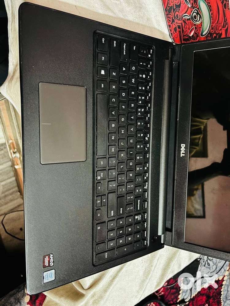 DELL i5 7th Gen(8 GB/120 SDD/1 TB HDD/2 GB Graphics)