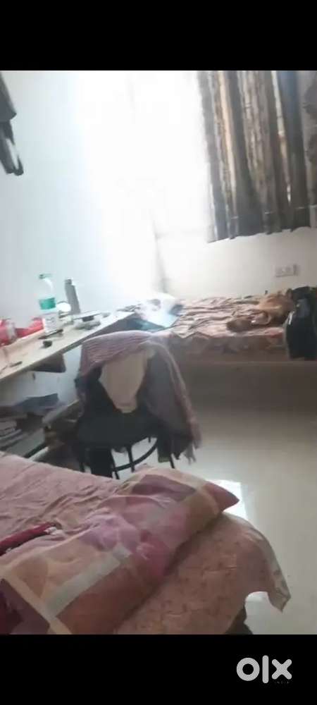 Room avilable for rent need room patner rent 3700/- student pnly