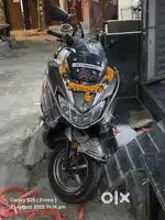 Suzuki burgman street ex 9 days old