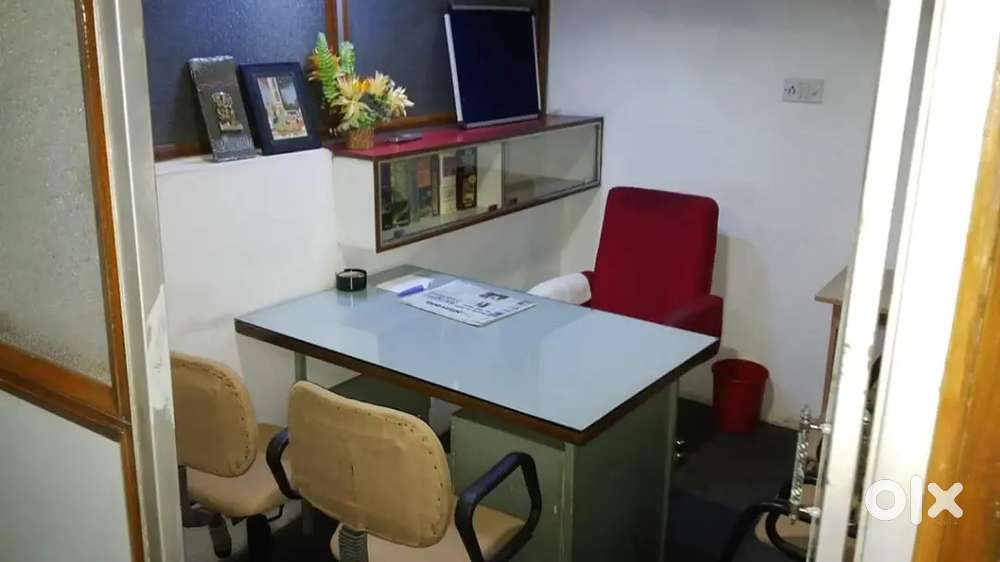 Commercial Office Space Fully Furnished Available on Rent