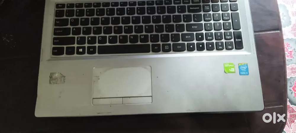 Lenovo Laptop  Processor i5 Ram 8GB SSD 250