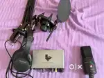 OLX Title:  Complete Home Studio Kit  sE Mic, Interface, Roland set
