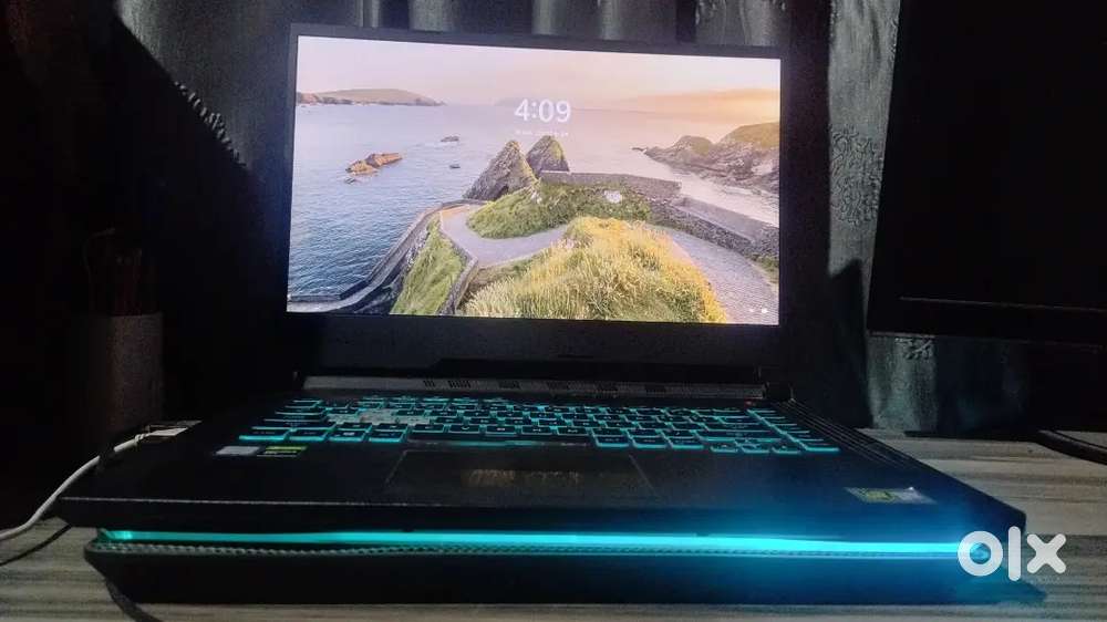 Asus ROG i7 laptop