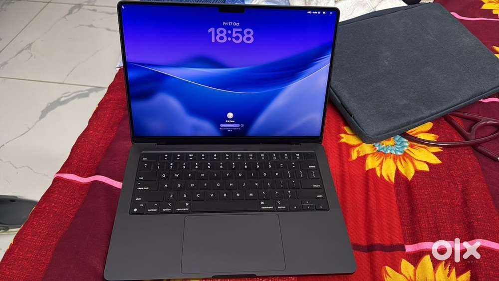 Apple MacBook Pro 14 inch	, SPACE BLACK	,M4