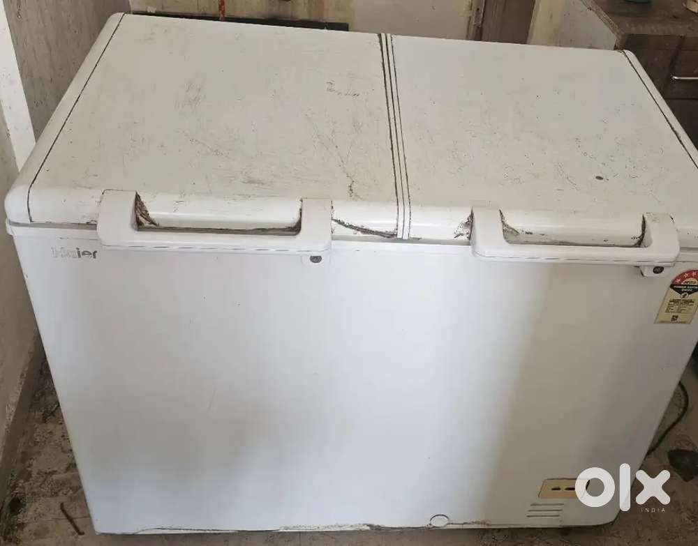 2.5 years used deep freezer 350 litre