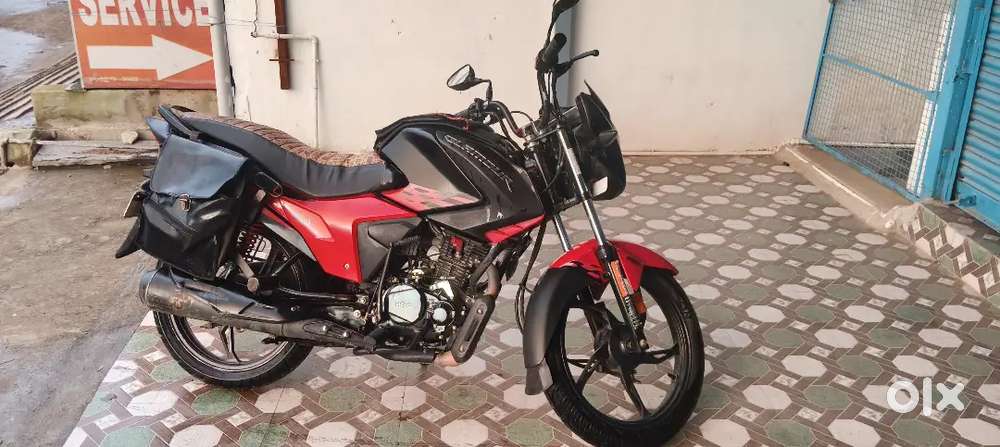 Selling my hero glamour bike good condition new tyres