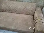 New sofa set available at reasonable price