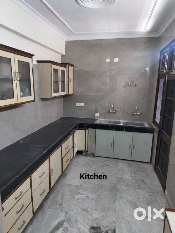 3bhk (67 sector guru Har Rai complex)