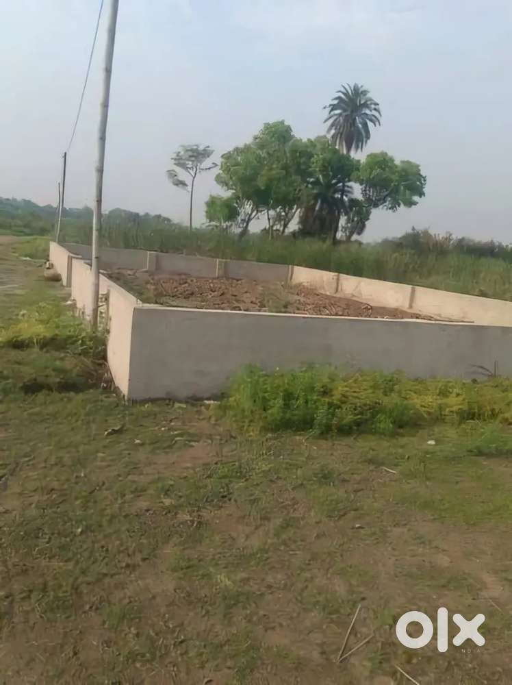 Residential plot Sale in gated society