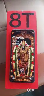 One plus 8t 12/256  looking new ladies used