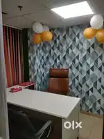1 cabin 8 sitting office space in laxmi nagar