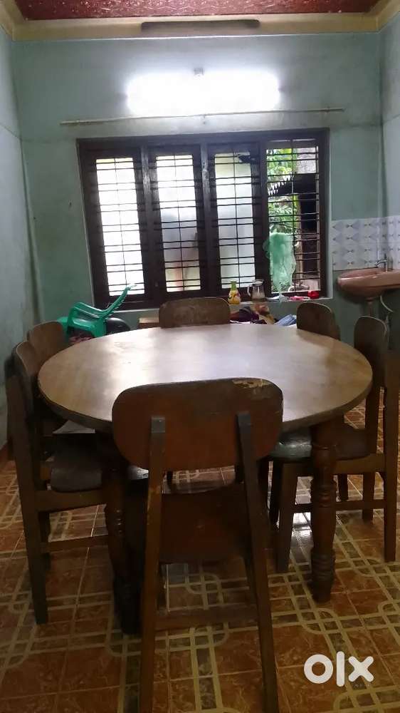 Dinning table