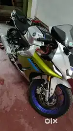 Update Yamaha R15V4 sale,Brand new condition ,3500 km run.