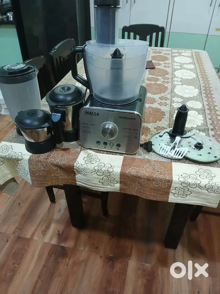 FOOD PROCESSOR