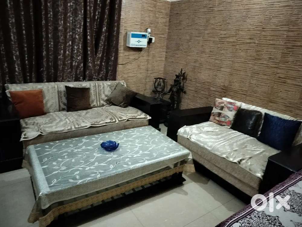 5seater sofa in good condition