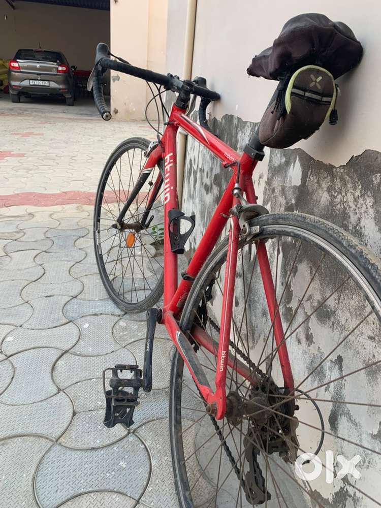 Btwin Triban 300 Road Bike For Cycling