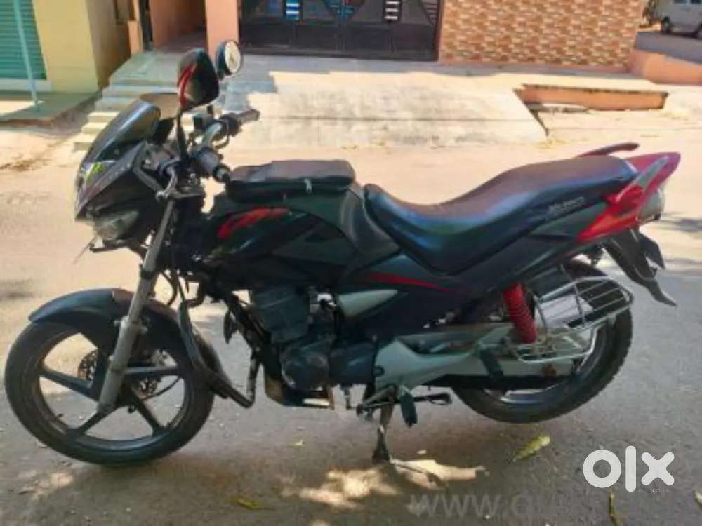 CBZ XTREME SHOWROOM CONDITION