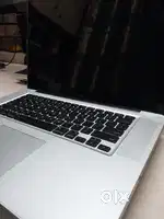 i7 intel Macbook Pro