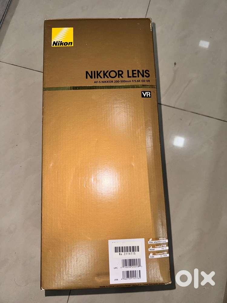 Nikon AF-S 200-500mm f/5.6E ED VR Lens Excellent Condition like new.